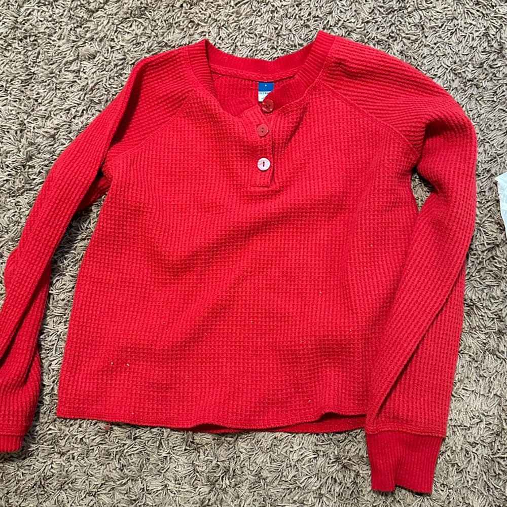 Small Old Navy waffle shirt